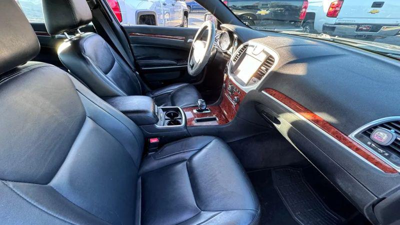 2013 Chrysler 300 Motown