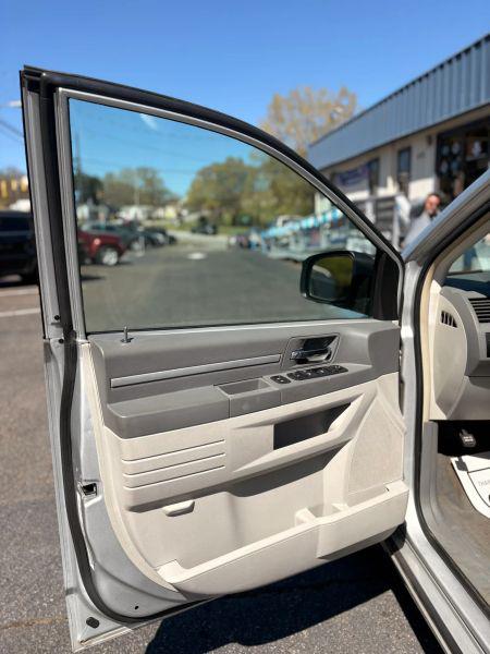 2008 Dodge Grand Caravan SXT