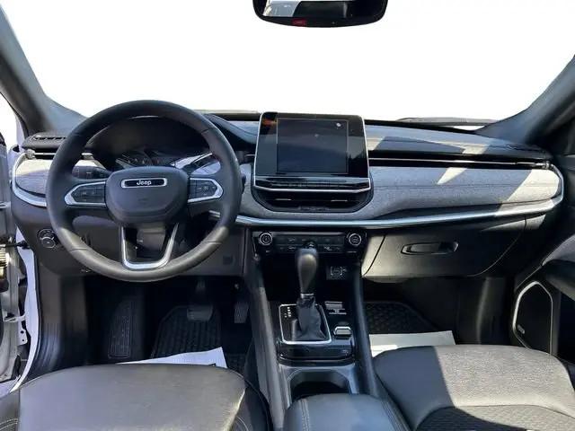 2025 Jeep Compass Latitude 4x4