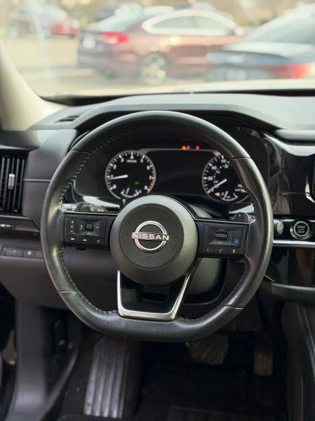 2022 Nissan Pathfinder SV 2WD