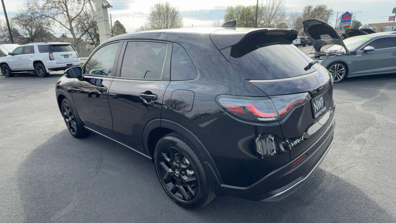 2024 Honda HR-V 2WD Sport