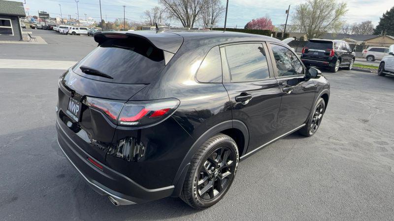 2024 Honda HR-V 2WD Sport