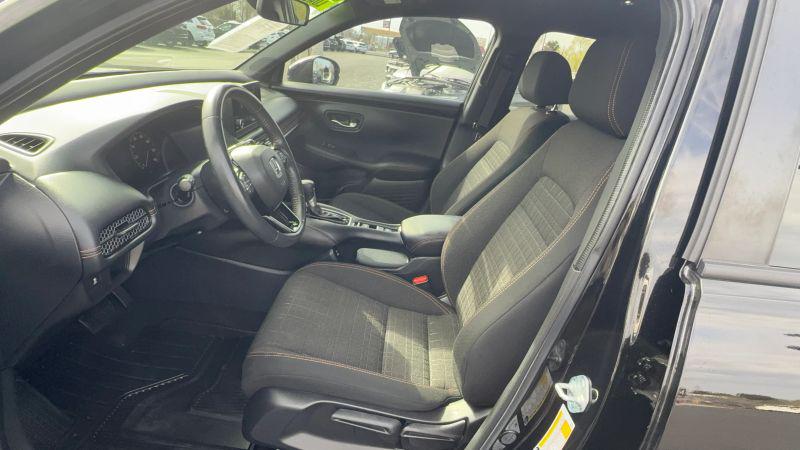 2024 Honda HR-V 2WD Sport