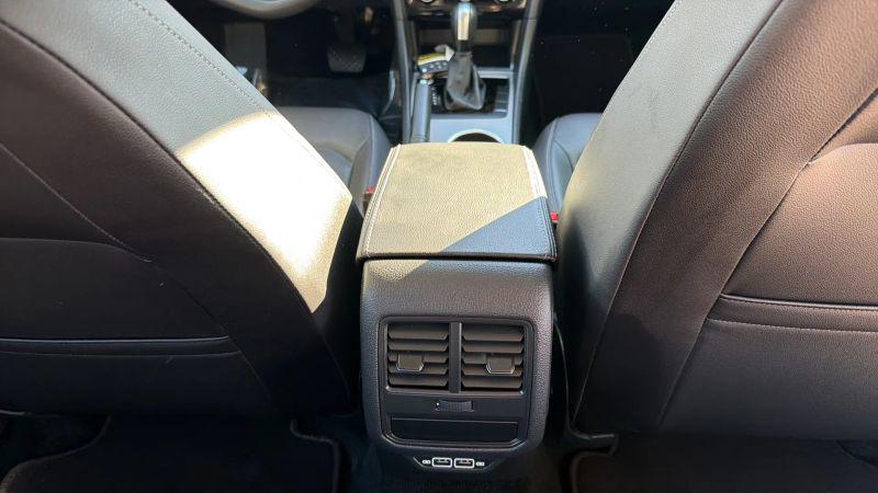2022 Volkswagen Passat 2.0T SE