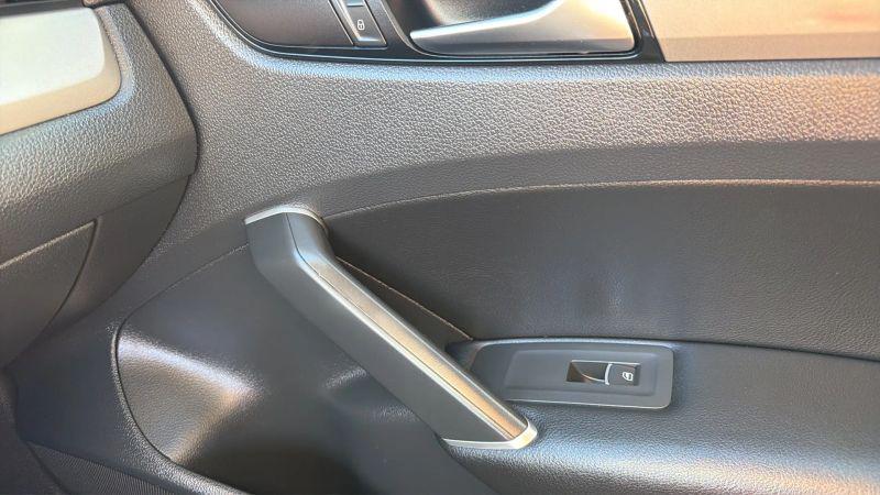2022 Volkswagen Passat 2.0T SE