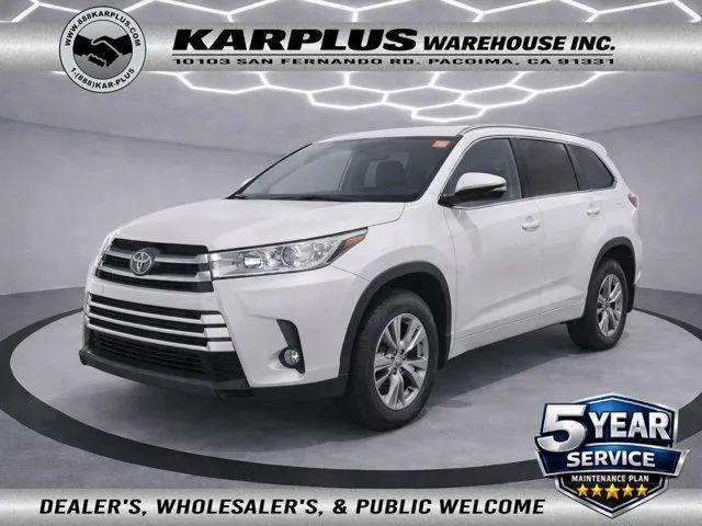 2019 Toyota Highlander XLE for sale in Pacoima, CA