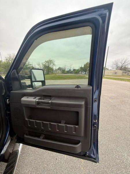 2011 Ford F-350 Lariat