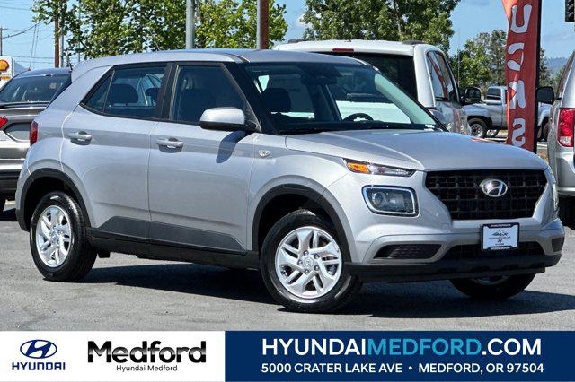 2026 Hyundai Venue SE