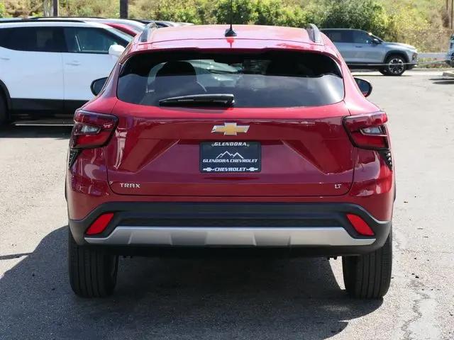 2026 Chevrolet Trax FWD LT