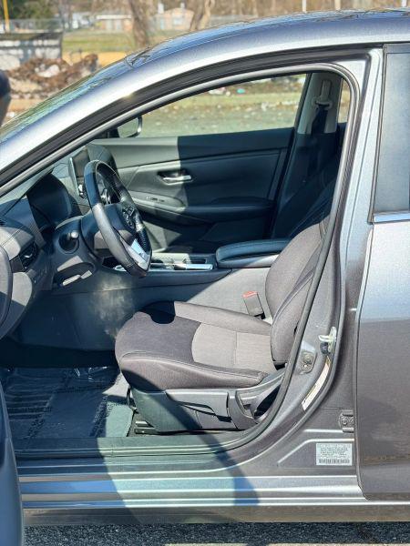 2021 Nissan Sentra SV Xtronic CVT