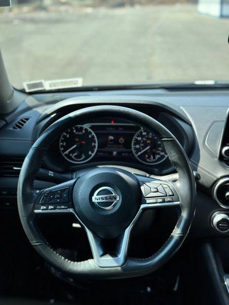 2021 Nissan Sentra SV Xtronic CVT
