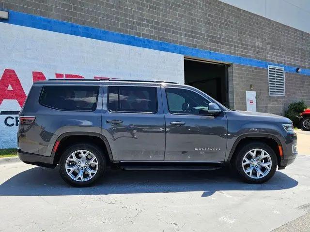 2022 Jeep Wagoneer Series II 4x2
