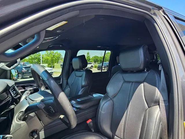2022 Jeep Wagoneer Series II 4x2