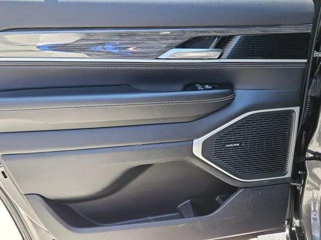 2022 Jeep Wagoneer Series II 4x2