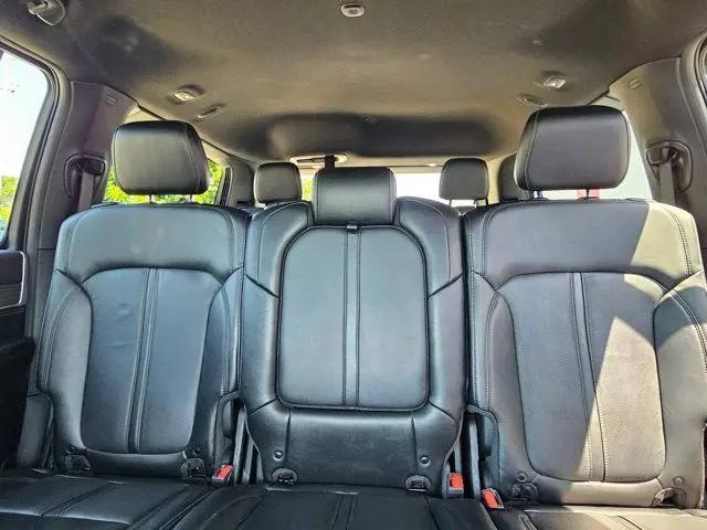 2022 Jeep Wagoneer Series II 4x2