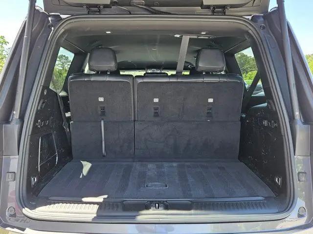 2022 Jeep Wagoneer Series II 4x2