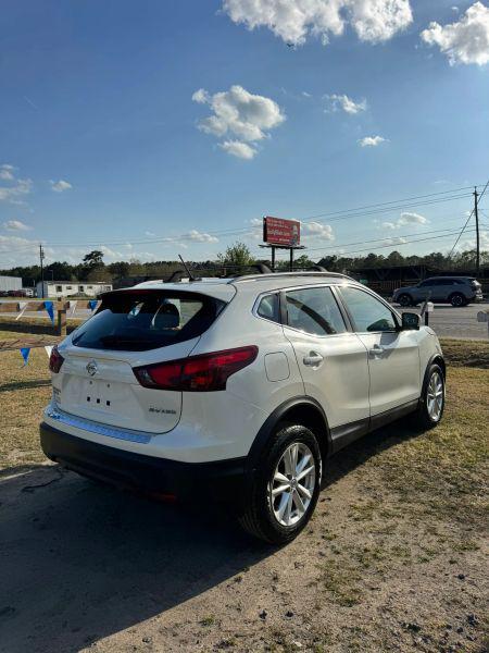 2018 Nissan Rogue Sport SV