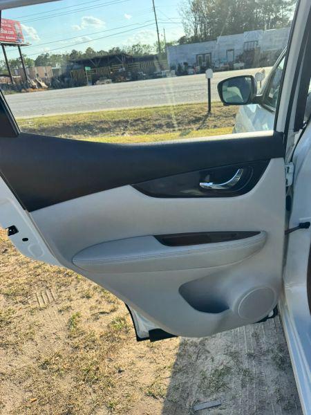 2018 Nissan Rogue Sport SV
