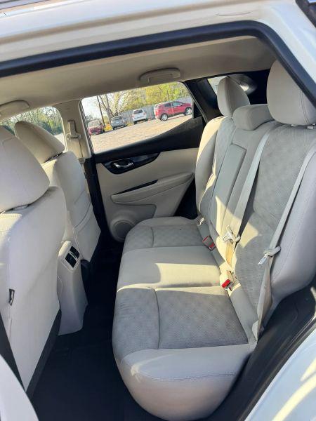 2018 Nissan Rogue Sport SV