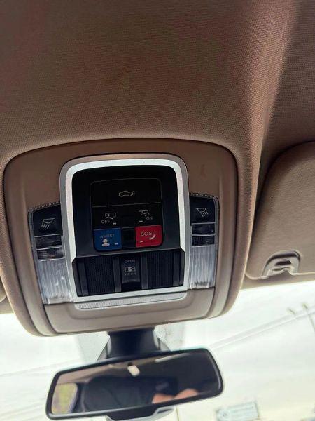 2020 Ram 1500 Laramie Crew Cab 4x4 5'7" Box