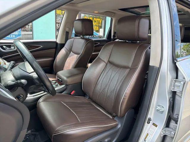2019 INFINITI QX60 LUXE