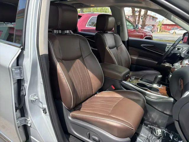 2019 INFINITI QX60 LUXE