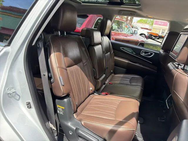 2019 INFINITI QX60 LUXE