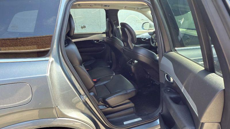 2018 Volvo XC90 T5 Momentum