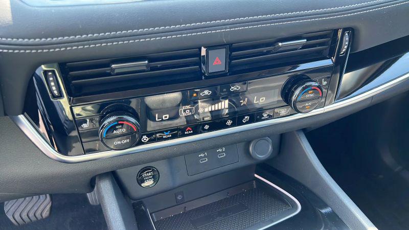 2025 Nissan Rogue SL FWD