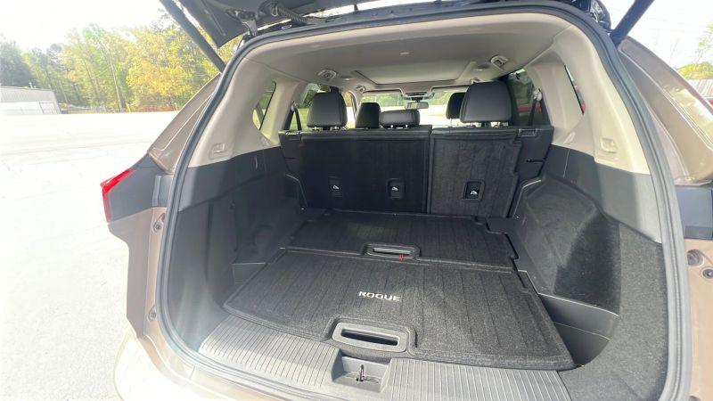 2025 Nissan Rogue SL FWD