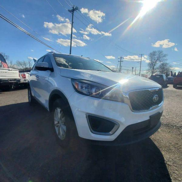 2016 Kia Sorento 2.4L LX