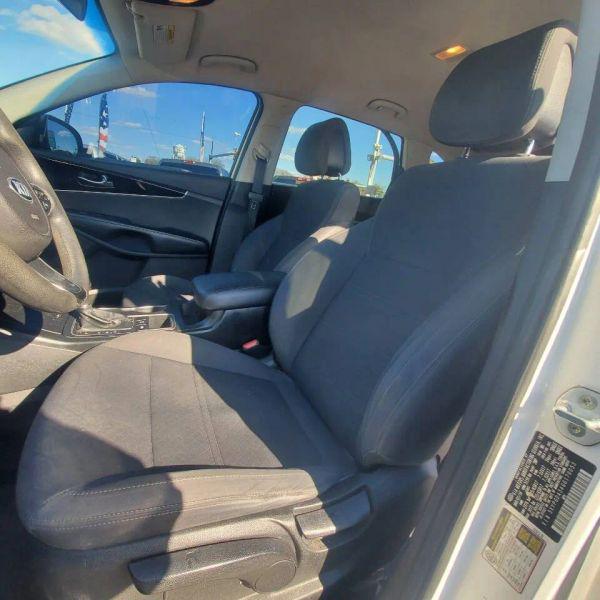 2016 Kia Sorento 2.4L LX