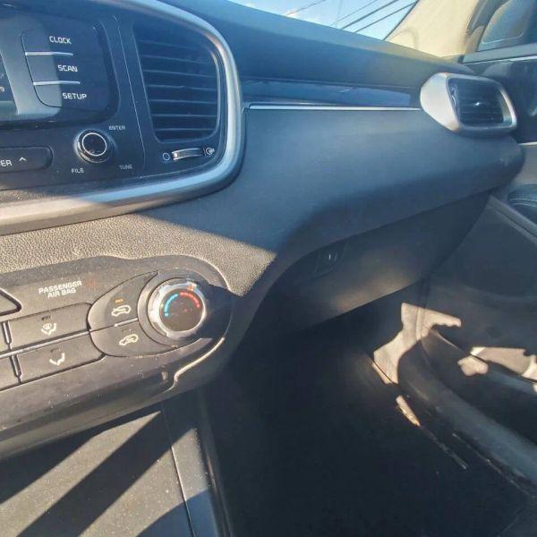 2016 Kia Sorento 2.4L LX