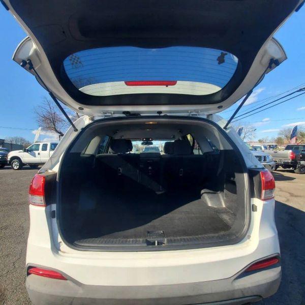 2016 Kia Sorento 2.4L LX