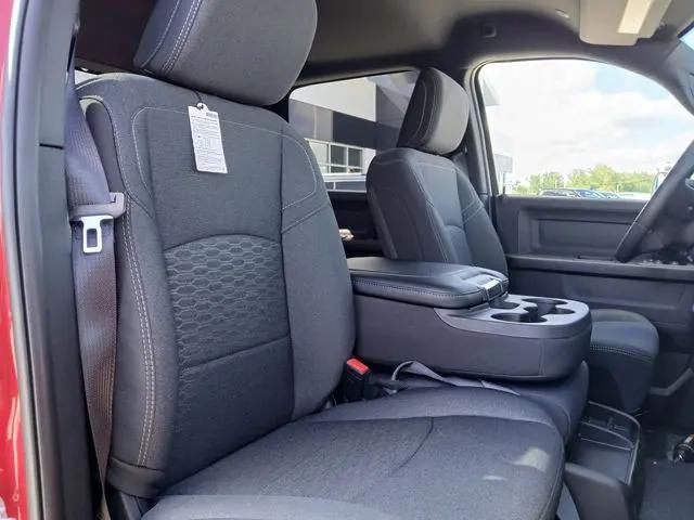 2026 Ram 2500 Tradesman Crew Cab 4x4 6'4" Box