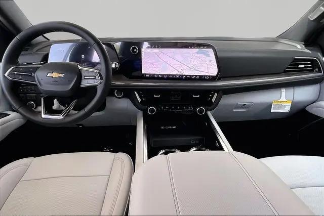 2026 Chevrolet Suburban Premier, 4WD