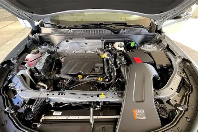 2026 Buick NV Sport Touring FWD