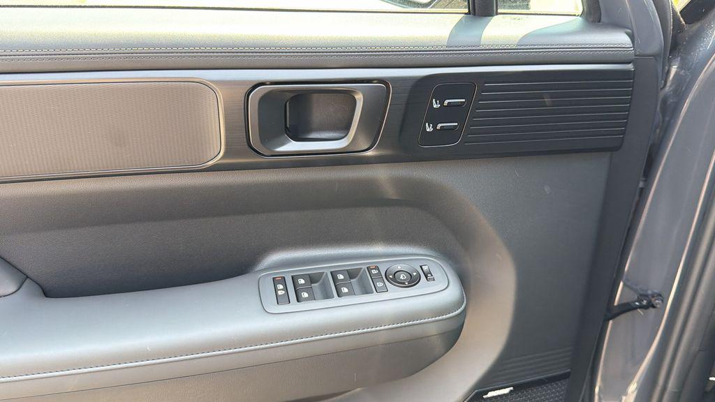 New 2026 Gray HYUNDAI Calligraphy image 13