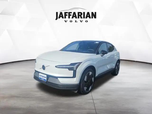 2026 Volvo EX30 Plus Twin Motor Performance, Fully electric