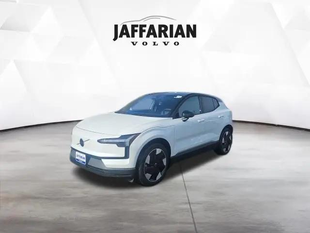 2026 Volvo EX30 Plus Twin Motor Performance, Fully electric