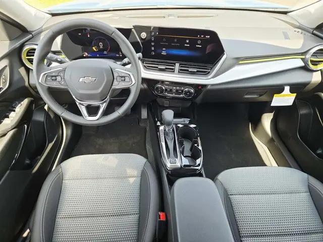 2026 Chevrolet Trax FWD LT