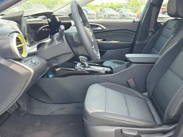 2026 Chevrolet Trax FWD LT