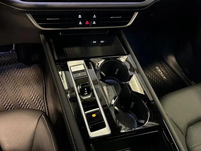 2026 Volkswagen Atlas SEL