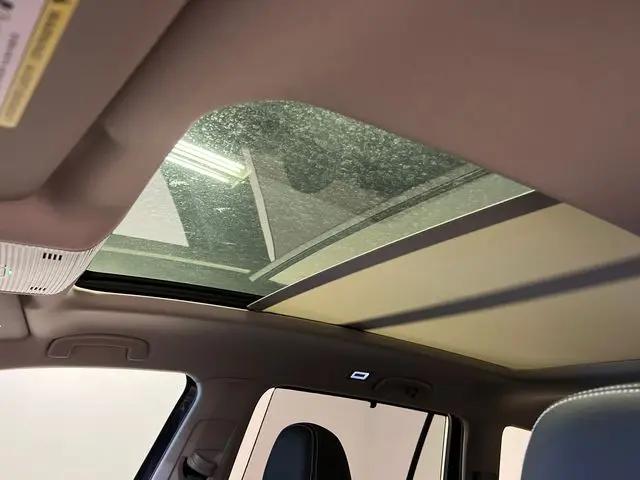 2026 Volkswagen Atlas SEL