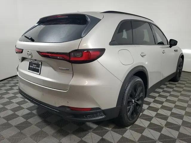 2025 Mazda X-90 Premium Sport