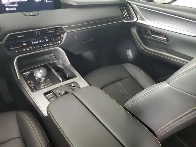 2025 Mazda X-90 Premium Sport