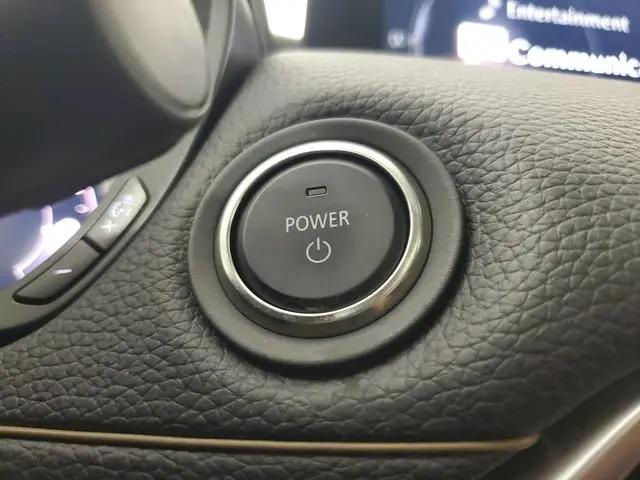 2025 Mazda X-90 Premium Sport