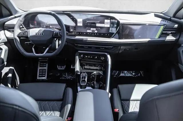 2026 Audi SQ5 Premium Plus TFSI quattro S tronic