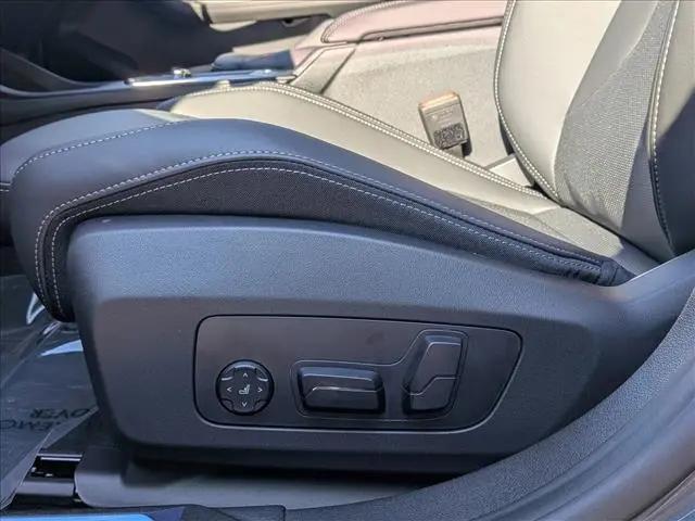 2026 BMW Coupe xDrive
