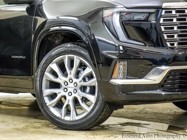 2026 GMC Acadia Denali AWD